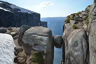 Kjerag und der Kjeragbolten in der Nähe von Lysebotn