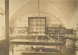 Schüler- und Beratungslabor.