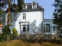 Wohnhaus in Berlin-Westend, Lindenallee 33 / Klaus-Groth-Straße 6