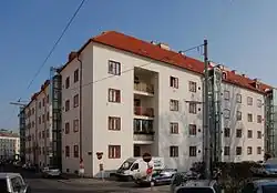 Klose-Hof, Ecke Philippovichgasse/Peezgasse