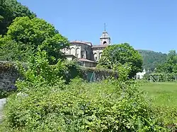 Kirche von Nordosten