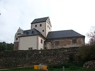 Die zum Schloss umgebaute Klosterkirche