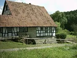 Alte Wassermühle (teilweise um 1600) im Museum Kloster Veßra