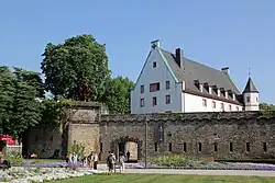 Blick auf das Deutschherrenhaus