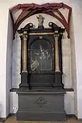Alter Altar mit Gemälde des heiligen Nikolaus