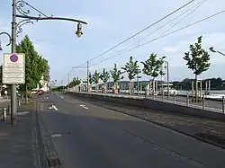 Königswinter Fähre – Sea Life Aquarium – Hochbahnsteig