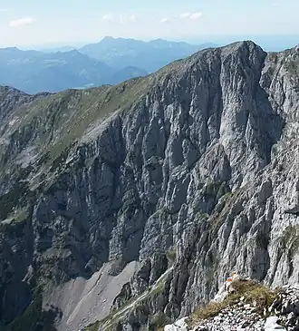 Kopfkraxn von Südosten, gesehen vom Tuxeck