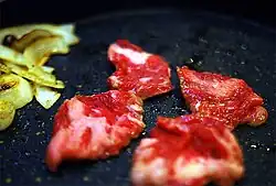 Galbisal, Rippchen ohne Knochen vor dem Grillen