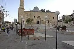 Hoşkadem Moschee, Haupteingang