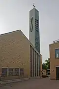 Die lutherische Kreuzkirche in der Wohldorfer Straße