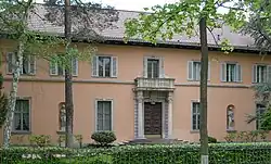 Berlin-Grunewald, Kronberger Straße 7/9 Palazzo Paicos