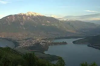 Westflanke von Kukës