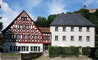 Kirchplatz 4, Alte Lateinschule (1393–1872), Kantorei