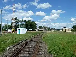 Ehemaliger Bahnsteig am Bahnhof Kunowice in Richtung Cybinka