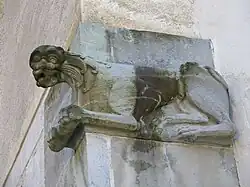 Löwe an der Aussenwand