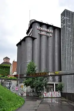 Tanks der ehemaligen Brauerei