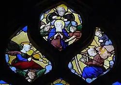 Maßwerk mit der Krönung Mariens