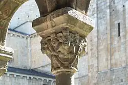 Kapitell des Kreuzgangs