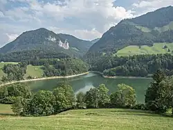 Blick auf den See von Châtel-sur-Montsalvens