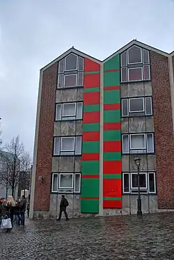 Foto des Kunstwerks Farbleiter von Peter Lacroix …