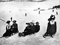 Das Toboggan-Schlittenrennen der Frauen in Kiandra