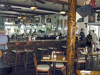 Das Pioneer-Inn, eine alte Walfängerkneipe am Hafen.