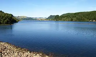Blick vom Staudamm aus nach Südosten auf den Lake Ohakuri