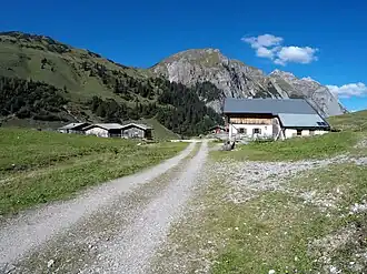 Lalidersalm mit Blick Richtung Falkengruppe