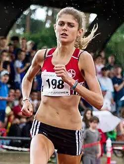 Konstanze Klosterhalfen Rang acht in 4:06,58&nbsp;min, nachdem sie versucht hatte, die Qualifikation von der Spitze her zu&nbsp;schaffen