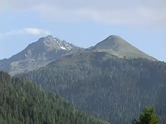 Leidbachhorn, Marchhüreli und Rinerhorn (v. l. n. r.), aufgenommen von Davos