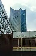 Hauptgebäude der Karl-Marx-Universität Leipzig, Uni-Hochhaus und Seminargebäude (1986)