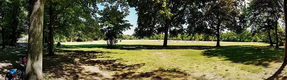 Panorama der großen Tummelwiese (2022)