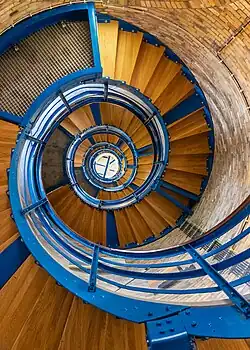 Die renovierte Wendeltreppe, Blick nach oben