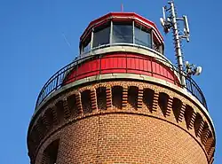 Laterne und Plattform