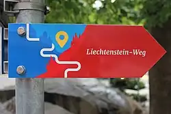 Wegweiser am Liechtenstein-Weg