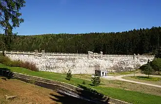 Talsperre im Mai 2011