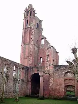 Gotischer Südwest-Turm aus dem 14. Jahrhundert