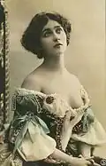 Lina Cavalieri, um 1905