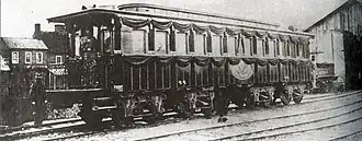 Der Salonwagen dekoriert für die Überführung der Leiche von Lincoln nach Springfield, 20. April 1865