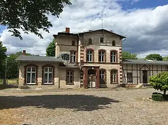 Empfangsgebäude des Haltepunkts Lindow (Mark)