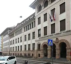 Schule in Bozen, 1911