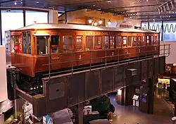Liverpool: Originalfahrzeug im Museum of Liverpool