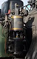 Einstufi­ge Luft­pum­pe zur Druck­luft­ver­sor­gung an einer Dampf­lo­ko­mo­tive