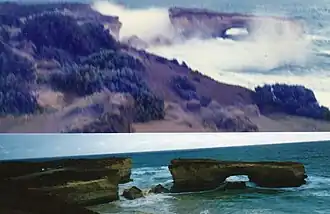 London Arch nach dem Zusammenbruch (1990): Es entstanden unmittelbar zwei größere Felsblöcke in der Brandung.[3][5]