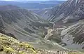 Blick vom Hochplateau Moine Mòr in das Coire Garbhlach nördlich des Mullach Clach a’ Bhlàir