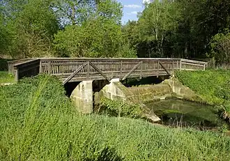 Gauchsbach-Wehr und Steg