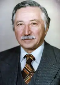 Luis Corvalán (†&nbsp;2010)