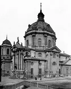 Dominikanerkirche, Lwiw (Zustand 1928).