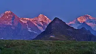 Nordseite des Tschuggen vom Männlichen mit Eiger, Mönch und Jungfrau im Hintergrund
