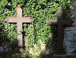 Grabkreuze der Eltern in Mühlberg